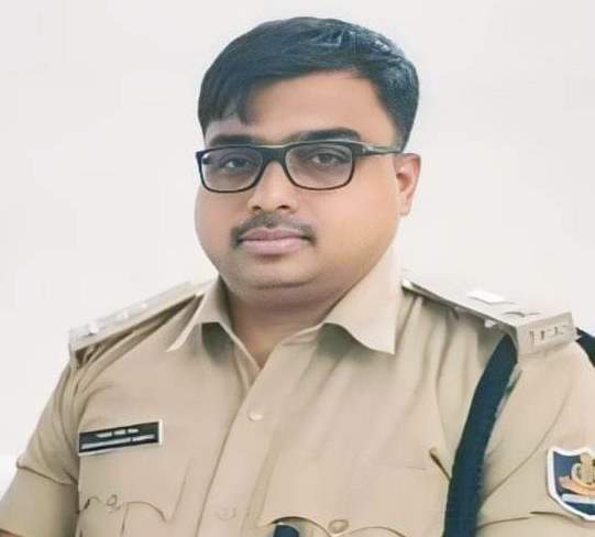 Shri Madkar Sandeep Sampat, IPS